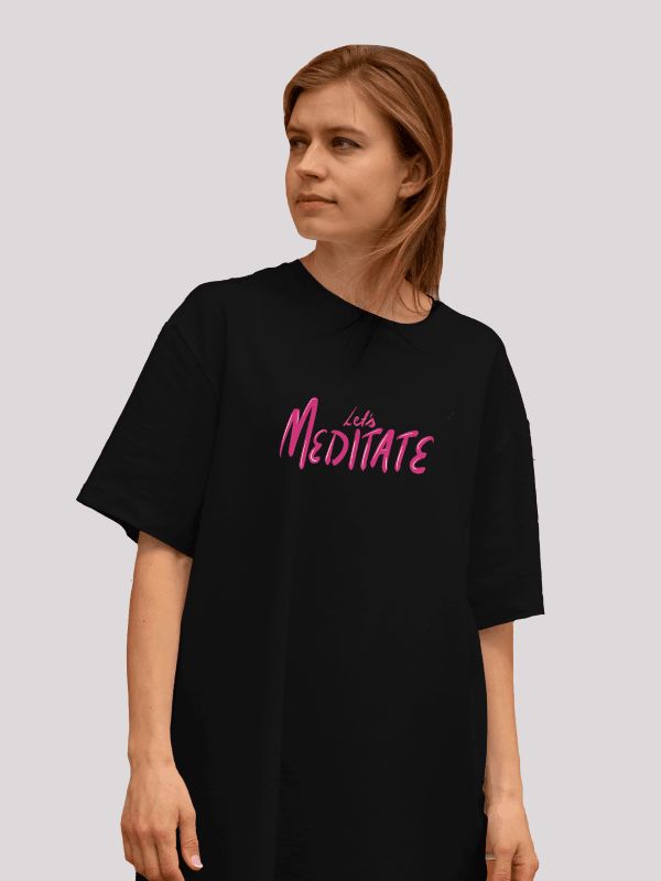 Let's Meditate elephant Oversized T-shirt